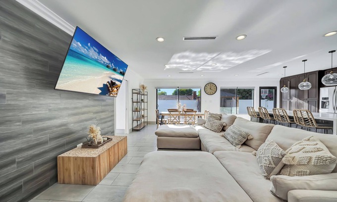 Tarzana House | Cozy 5BR Tarzana Villa, Salt Water Pool & Spa!