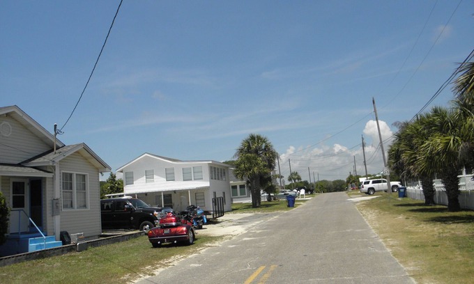 Sunnyside On The Gulf House | Cozy, Affordable Beach Getaway Just Steps From The Beach