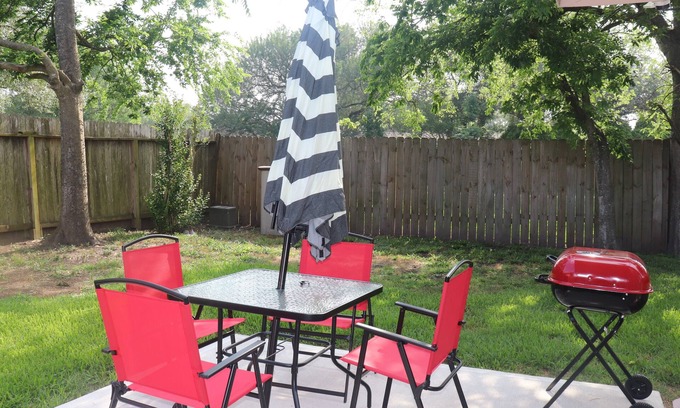 Mission Bend House | Cozy and conveniently located near the Heart of Houston