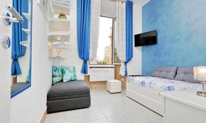 Chinatown Apartment | Cozy and modern, in the heart of the City of Milan, for groups or families