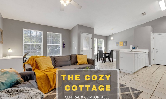 Tallahassee House | ❤️💛 Cozy and Spacious Cottage ⭐️ Comfortable ⭐️ Spacious ⭐️ Next to FSU ❤️💛