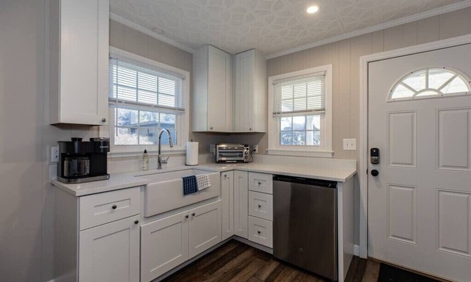 Blowing Rock House | Cozy Blowing Rock Retreat: 1BR, Free Parking