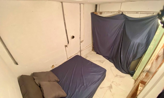 St. Petersburg - Clearwater House | Cozy Closet Room with AC, WiFi in fabulous St. Petersburg