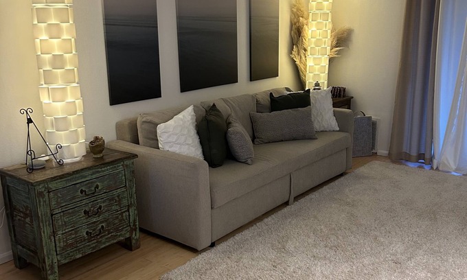 Beaverton Apartment | Cozy condo, located across from Washington Square Mall, and Target, Dutchbros.