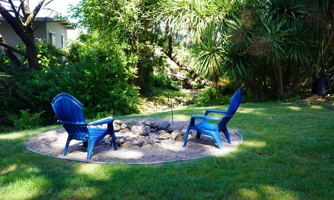 Oregon Coast Cabin | Cozy Creekside Cabin w/fire pit, steps from the beach and town