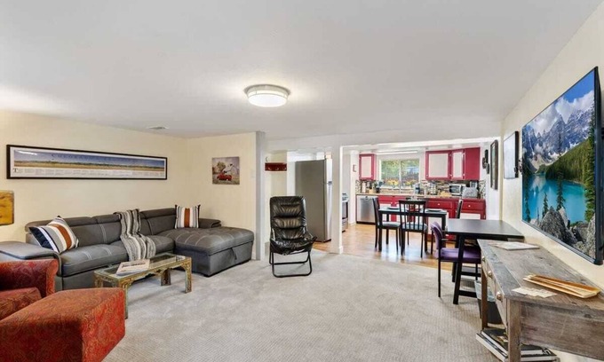 Berkley Apartment | Cozy Denver Apartment | Walk to Regis University