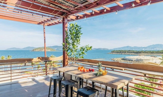Nha Trang Apartment | Cozy Front Beach House wid Private Beach