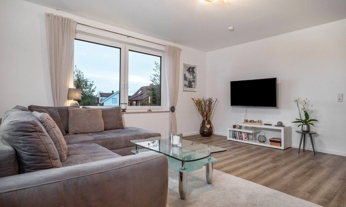 Lindau Apartment | Cozy Holiday Apartment Hotz near the Lindau Golf Club with Mountain View