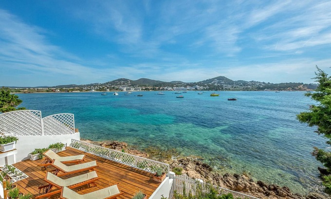 Ibiza Town House | Cozy home in Ibiza with house sea view