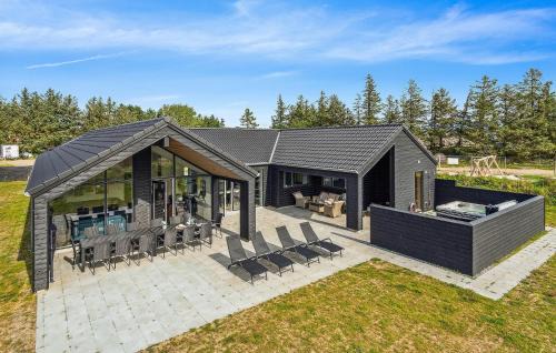 Hasmark Strand House | Cozy Home In Otterup With Sauna