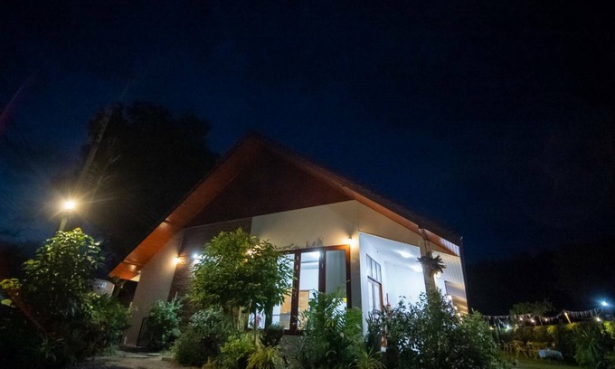 Mae Kon Hotel | CoZy House Chiangrai