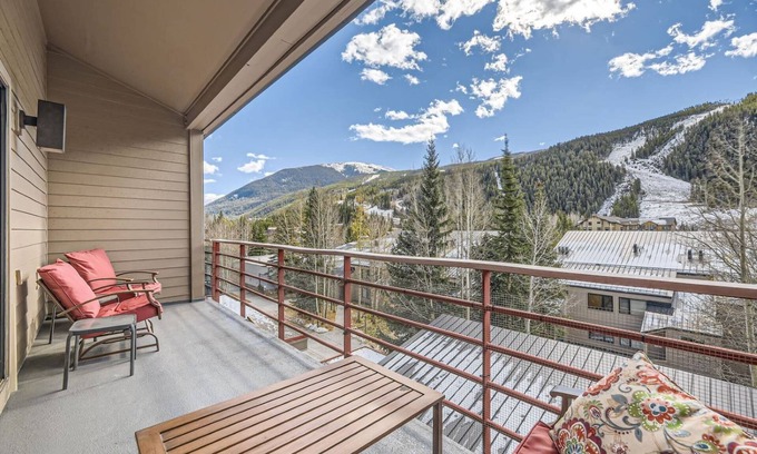 Mountain House Condo | Cozy Keystone Condo, Walk to Lifts, Mountain Views, Fireplace, Pool & Hot Tub, Near Shops & Dining!