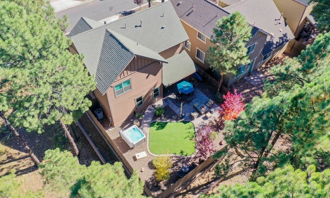 Flagstaff House | Cozy mountain hideaway, close to skiing, hiking, downtown, and the Grand Canyon