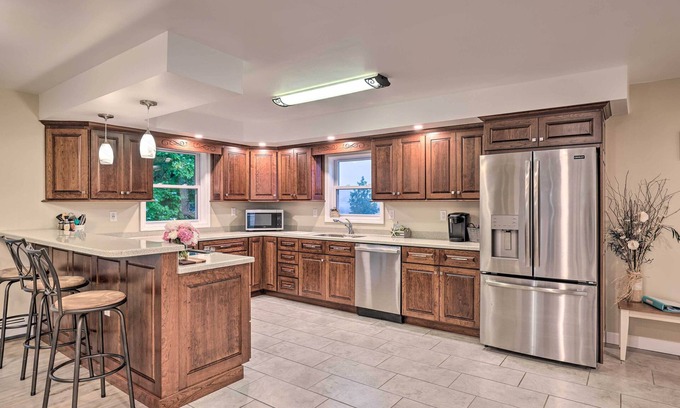 Seneca Falls House | Cozy Seneca Falls Home Close to Cayuga Wine Trail!