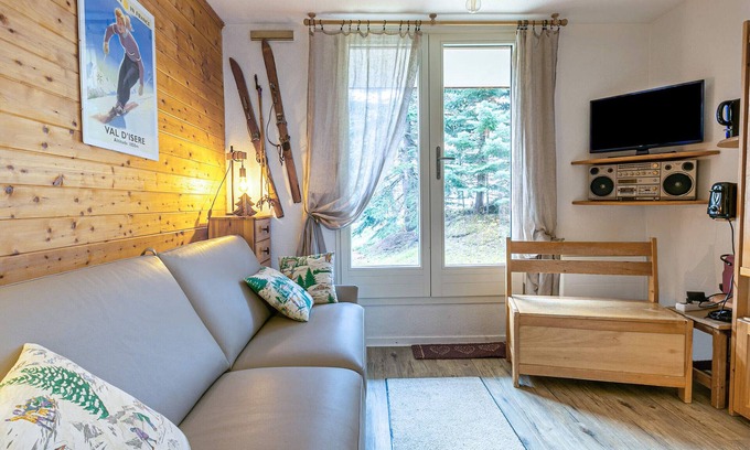 Val-d'Isere Apartment | Cozy ski-in/ski-out studio, terrace, near village, pets welcome