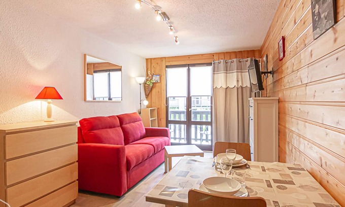 Aussois Apartment | Cozy studio 21m² with southeast balcony, pets allowed