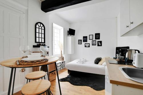 Saint-Victor Apartment | Cozy studio - 2P - Sorbonne-Latin Quarter