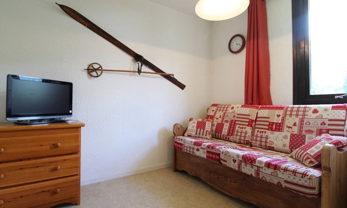 Val Cenis Apartment | Cozy Studio for 2/3 at the Foot of the Slopes in Val-Cenis
