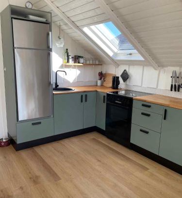 Vibæk Strand House | Cozy Summer House Near Ebeltoft