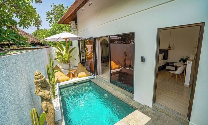 Padonan Villa | Cozy Villa Orchid with private pool in Canggu