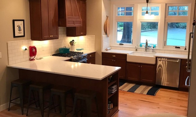 Downtown Cannon Beach House | Craftsman Style in the Heart of Cannon Beach!