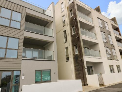 Newquay Apartment | Crantock Reach