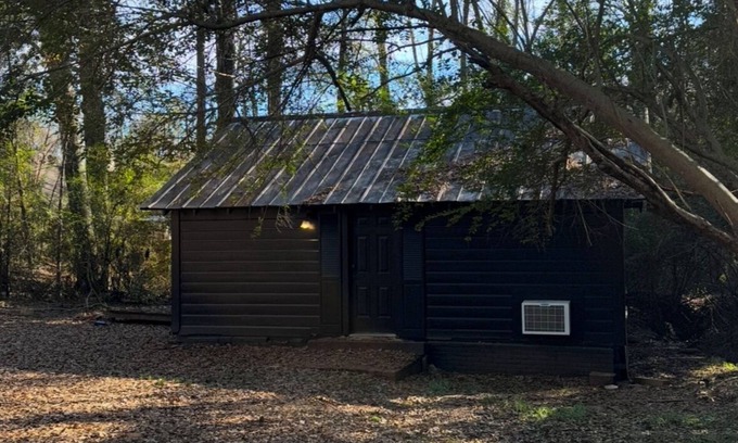 Ruston House | Creekside Cabin 2 - 5 Mins from LaTECH and Sports Complex