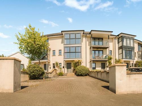 Pembroke Dock House | Crescent House