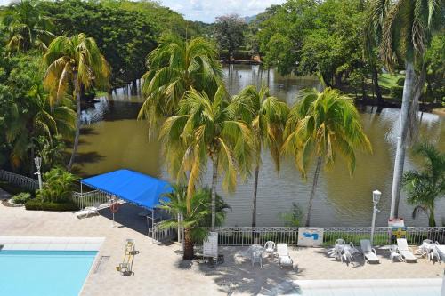 Girardot Apartment | Cristales, Condominio Lagos del Peñon