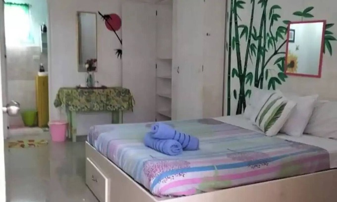 Oslob Resort | Cronin Residences Deluxe Room for 2pax/with b-fast