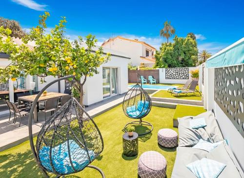Churriana Villa | Cubo's Cozy & Modern Sol de Malaga