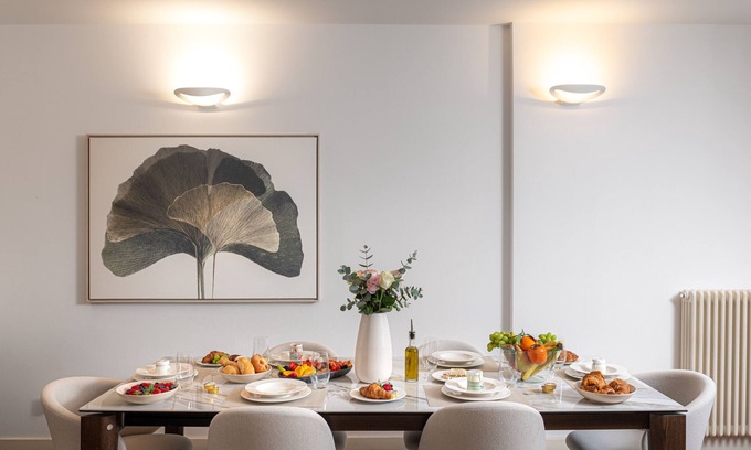 Como Apartment | Cullinan Como Lakeview Apartment by Aden Luxury