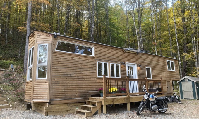 Hartland House | Custom-built Tiny House on forested lot near Quechee
