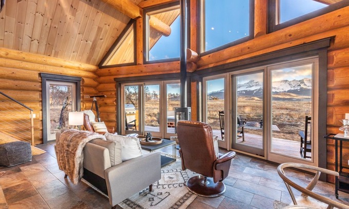 Placerville Cabin | Custom log home in Telluride with epic mountain views