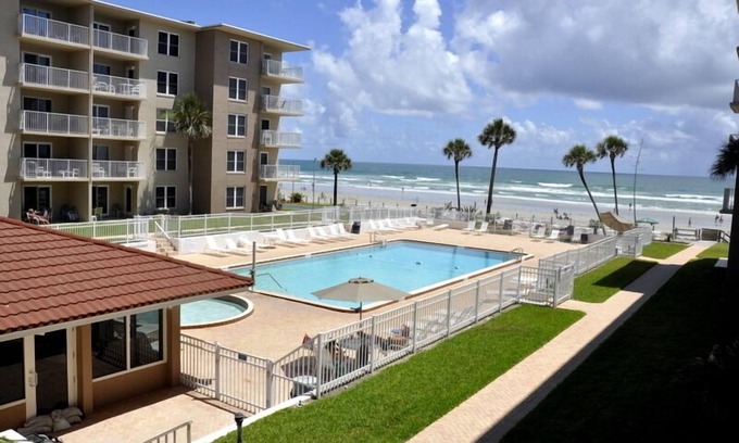 New Smyrna Beach Condo | Cute 2/2!Direct Oceanfront Complex on the No Drive Beach in NSB!