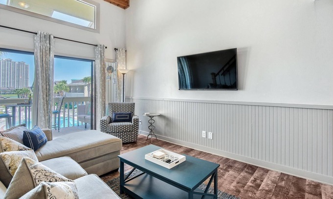 Fort Walton Beach - Destin Villa | Cute villa with water views!