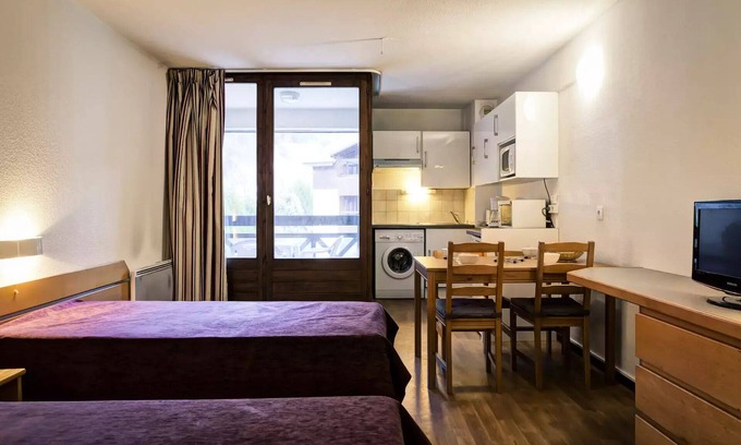Brides-les-Bains Apartment | Cybeles Residence - STUDIO AMENAGE WITH BALCONY EXPOSURE WEST