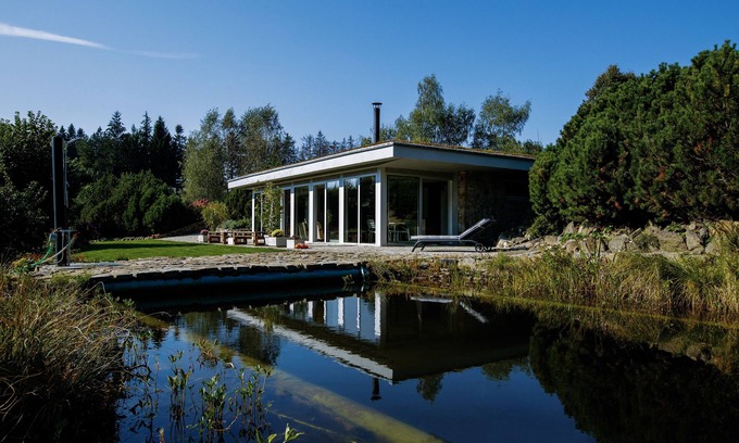 Stara Rise House | Czech It Out sleeps up to 4, bedroom 1, bathrooms 2