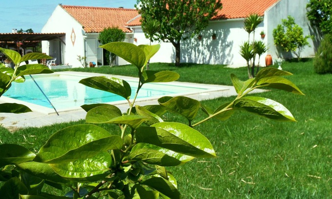 Alcobaca Bed & Breakfast | D'HÔTES- ROOMS BED & Breakfast- QUARTOS OF HOSPEDES- NAZARÉ- ALCOBAÇA.