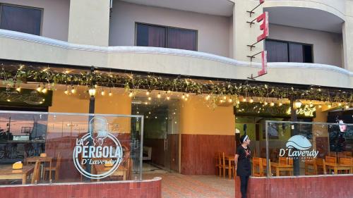 Playas Hotel | D Laverdy