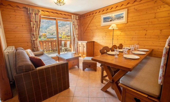 Meribel Village Apartment | Daguet 1D6 ski-in ski-out