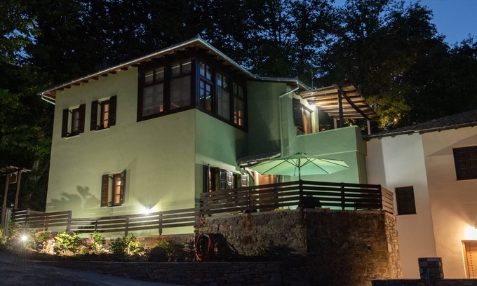Tsagarada Villa | Dandy Villas Tsagkarada|Green Apple|Jacuzzi|SeaView