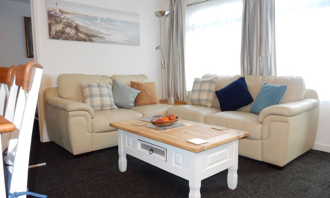 Dartmouth Ski Chalet | Dartmouth Chalet Holidays-Happy Days,Devonly Days