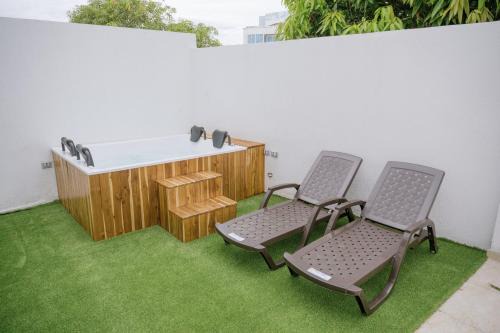 Manga Hotel | Davé Paradise