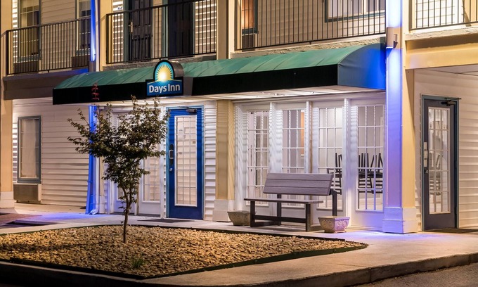Simpsonville Hotel | Days Inn by Wyndham Simpsonville