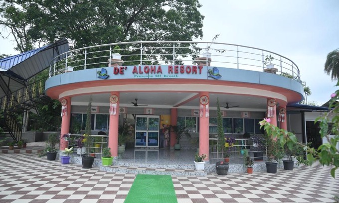 Balipara Hotel | De Aloha Resort