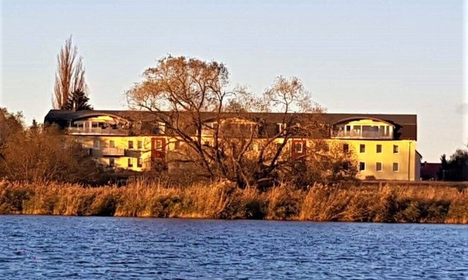 Plaue Apartment | Apartment Wendsee with lake view