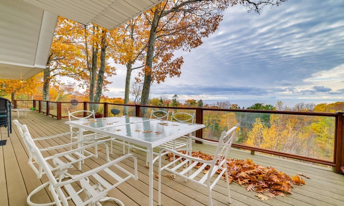 Good Hart House | Deck & Views: Beautiful Michigan Home