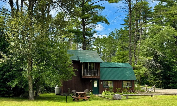 Chestertown Cabin | Deer Run, Gore Mountain, pool, steps from Loon Lake