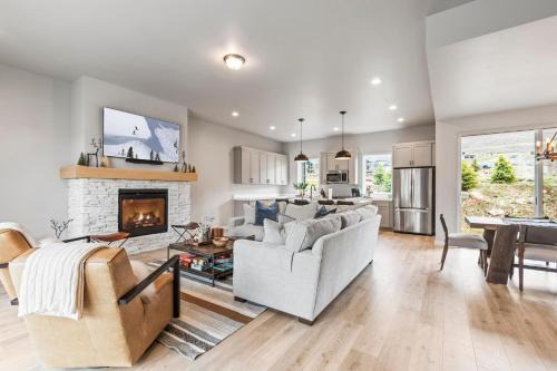 Deer Mountain House | Deer Springs 12754 by Moose Management